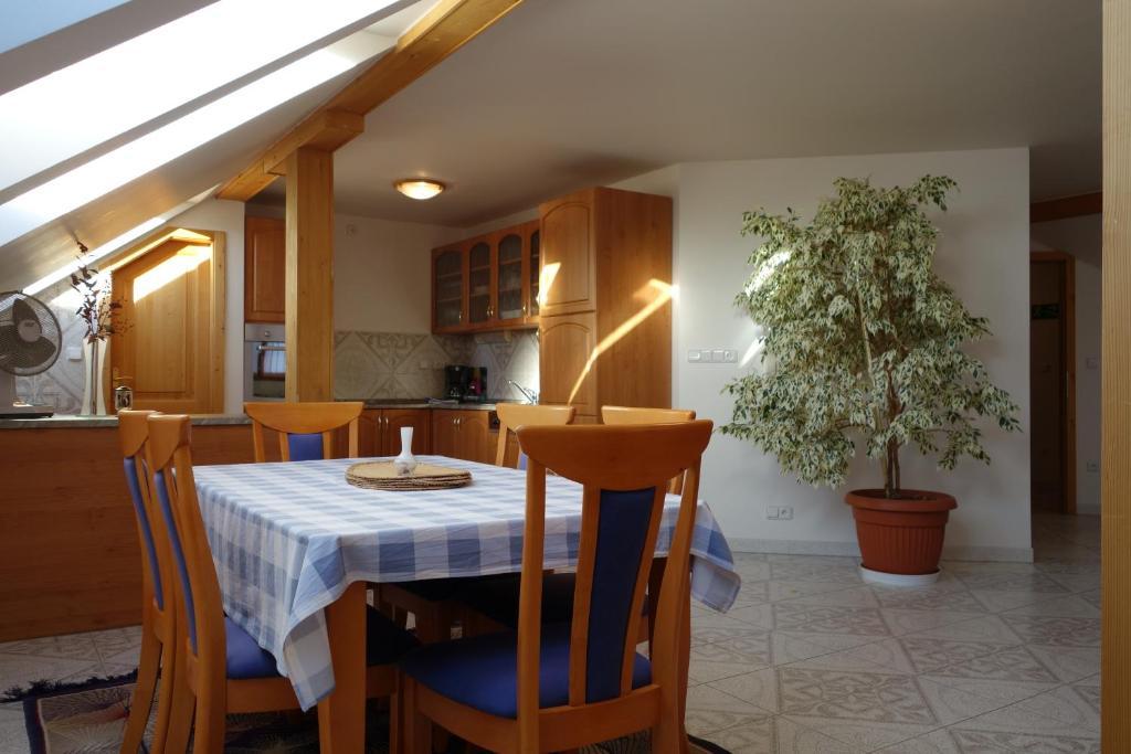 Apartment Arnika